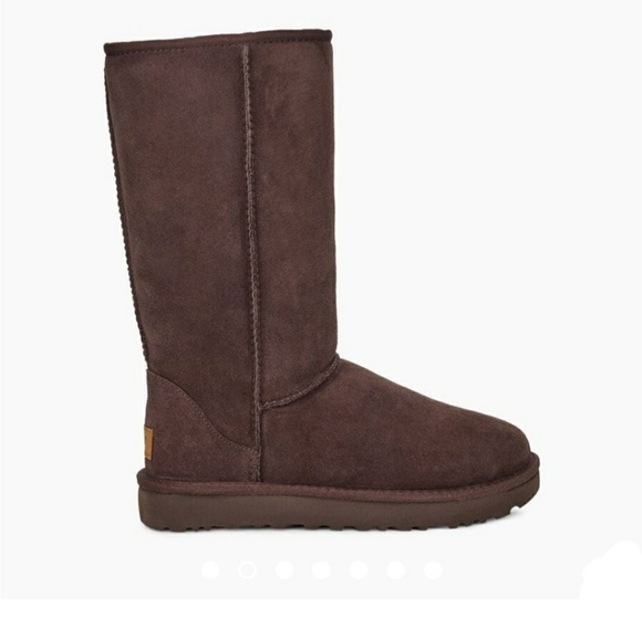UGG Shoes - 🎁 UGG☃️ CLASSIC TALL II BOOT Sz 6 Brown